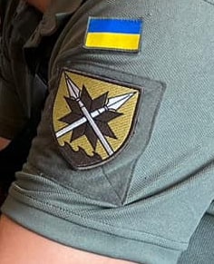56_02.jpg